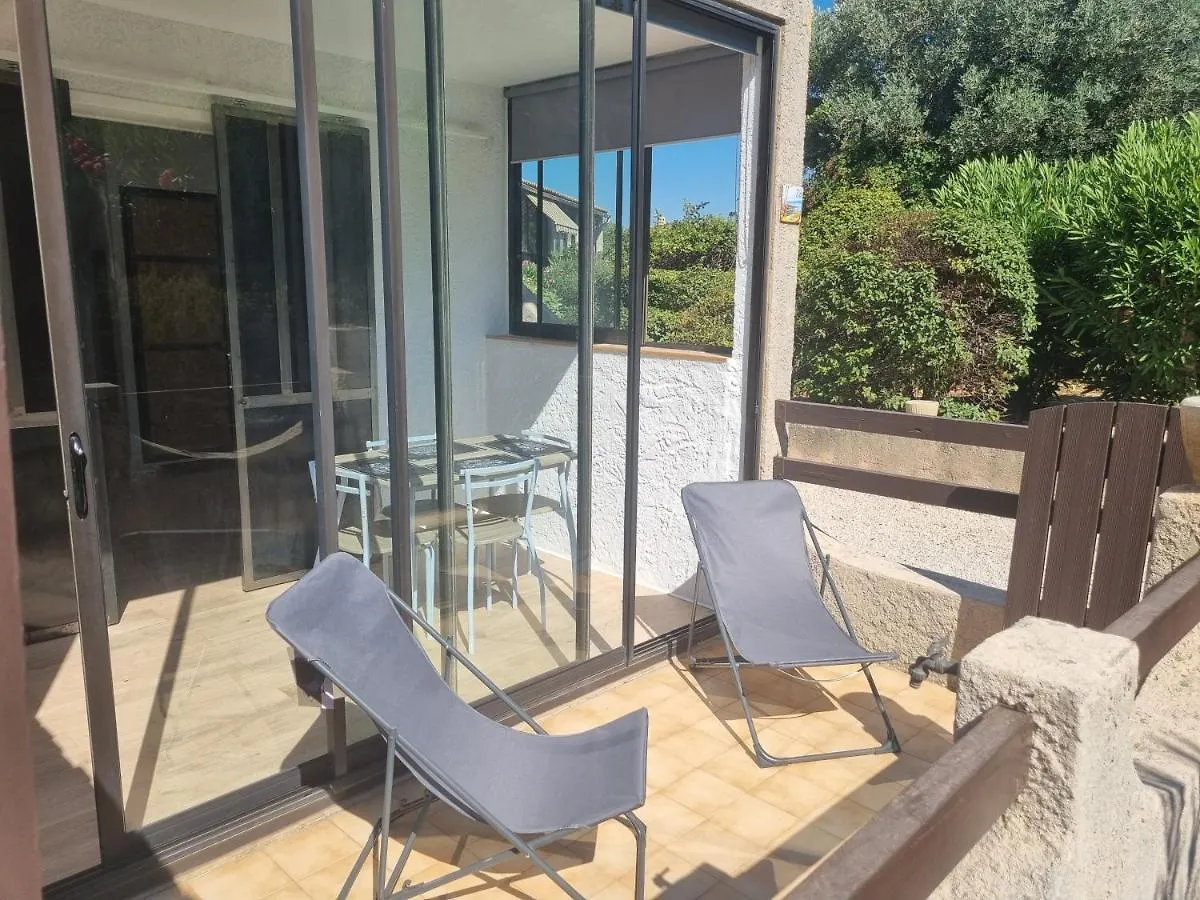 Apartment Studio 2 Adultes 2 Enfants Sanary Sur Mer A 800M De La Mer